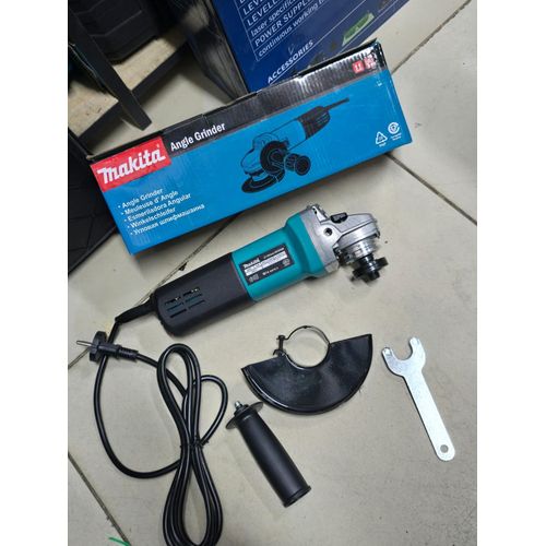 Makita 4.5" angle grinder